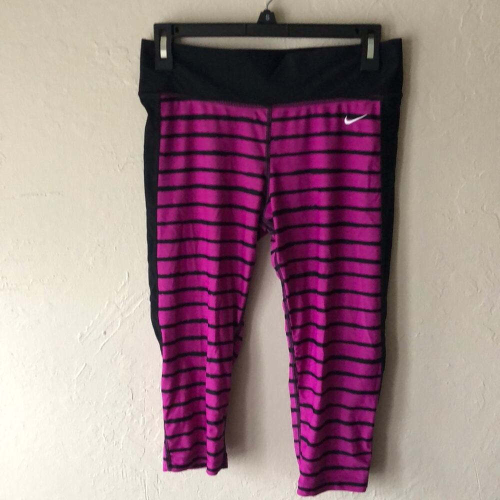 Nike Purple and Black Striped Cropped Leggings Size M